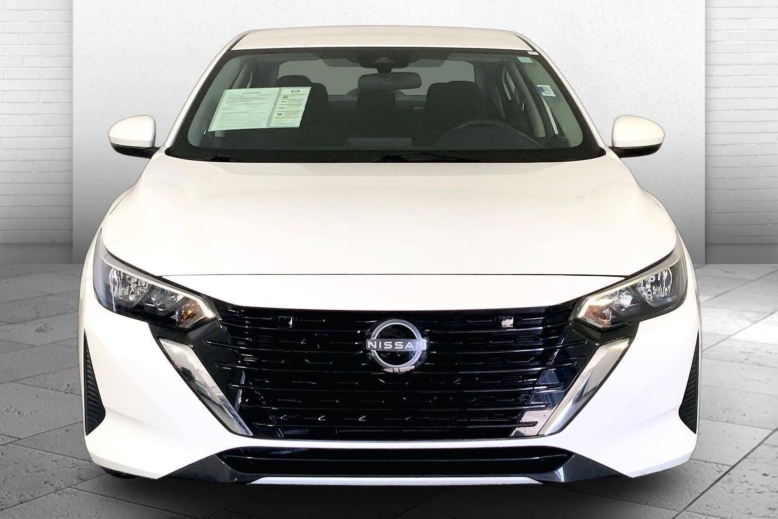 Used 2025 Nissan Sentra S FWD image 2