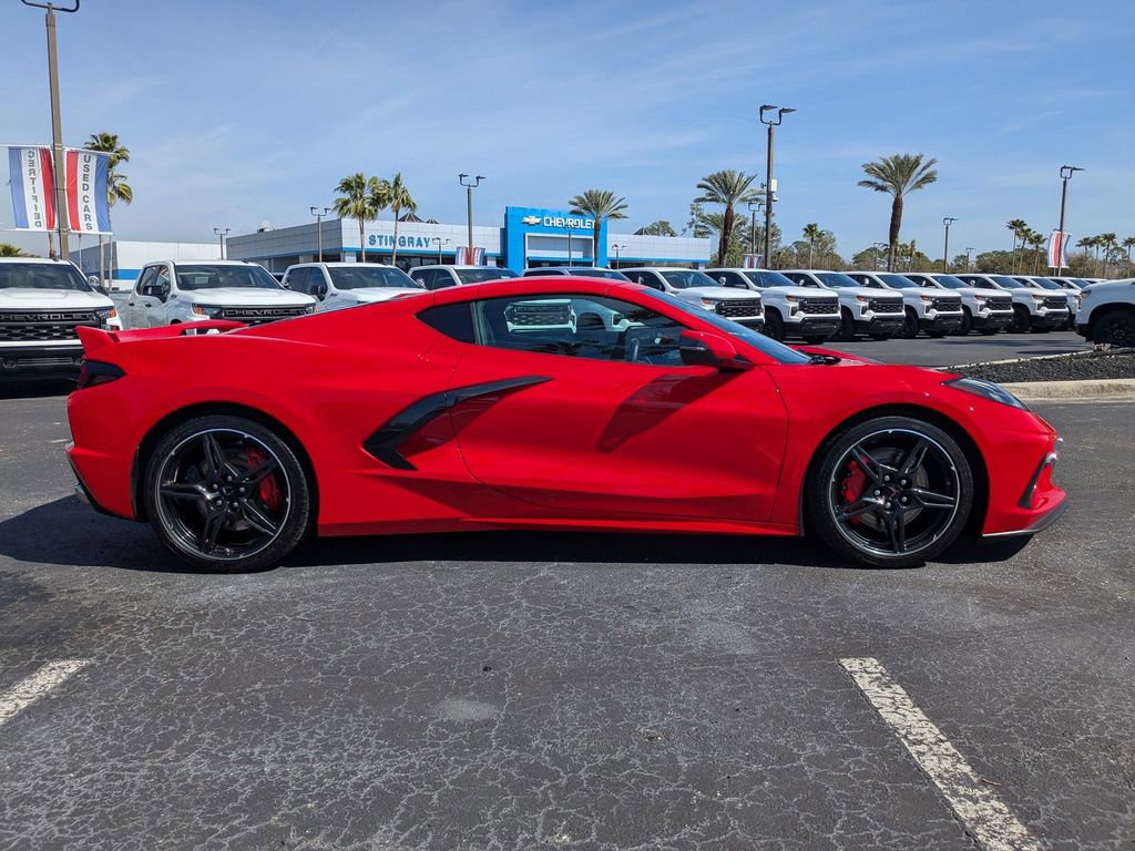 Used 2020 Chevrolet Corvette Stingray Premium Cpe w/ 3LT Preferred Equipment Group image 3