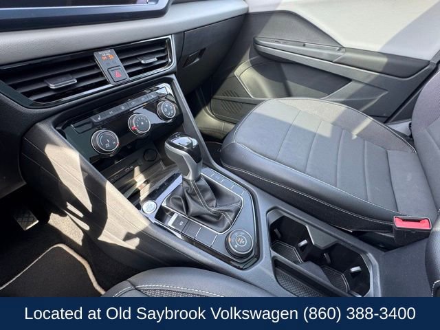Certified 2023 Volkswagen Taos SE w/ Panoramic Sunroof Package image 34
