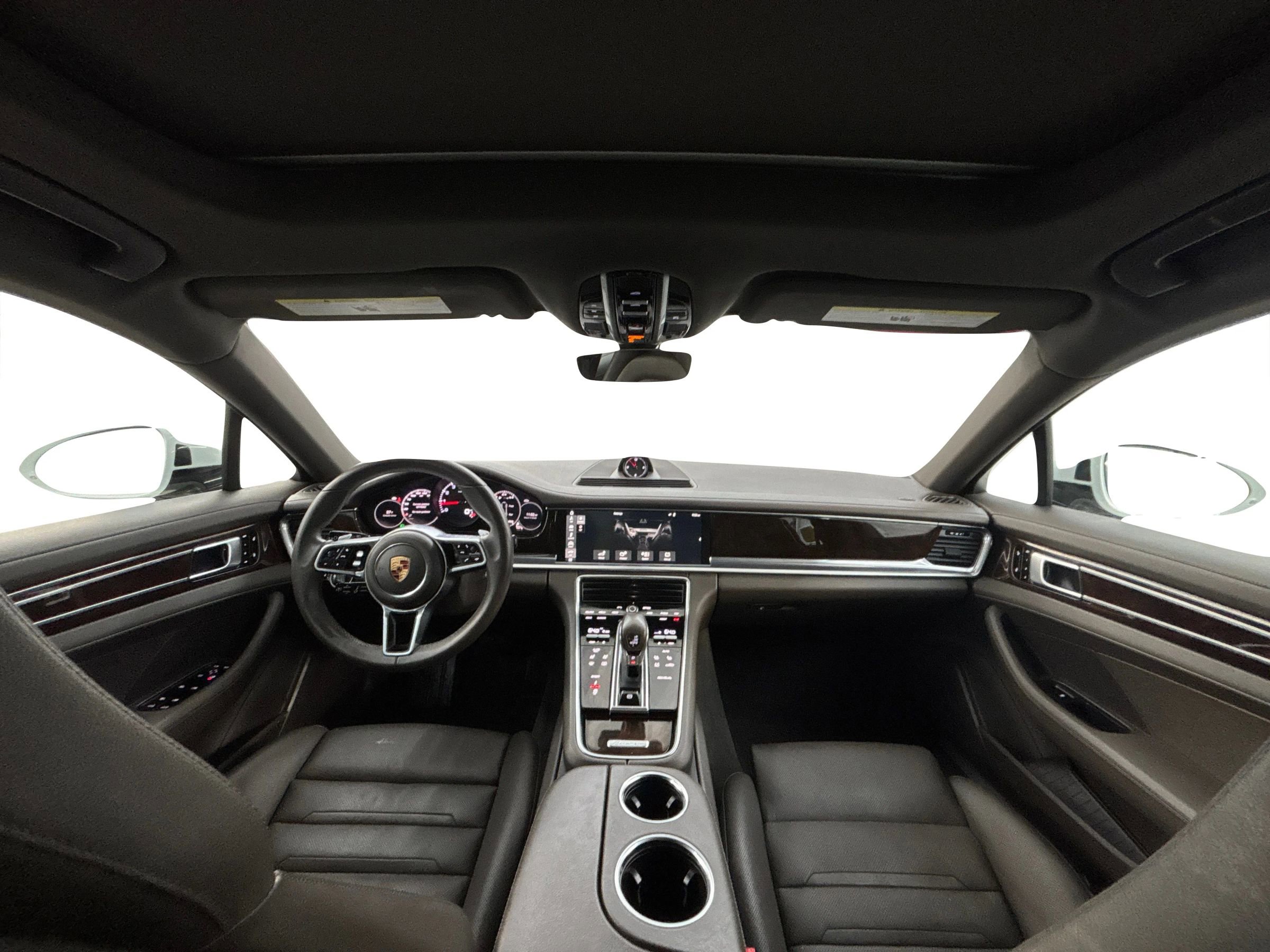 Used 2017 Porsche Panamera image 17