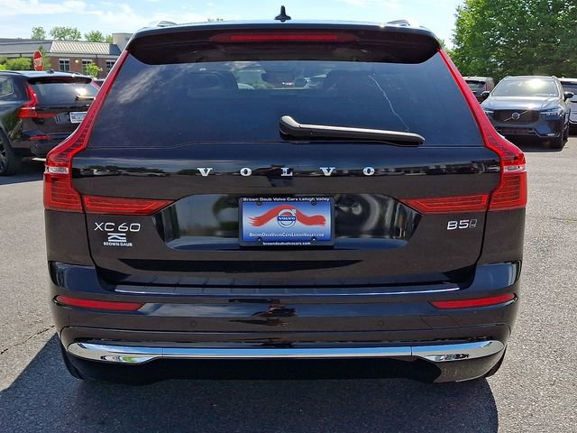 Used 2022 Volvo XC60 B5 Inscription w/ Advanced Package AWD/4WD image 5