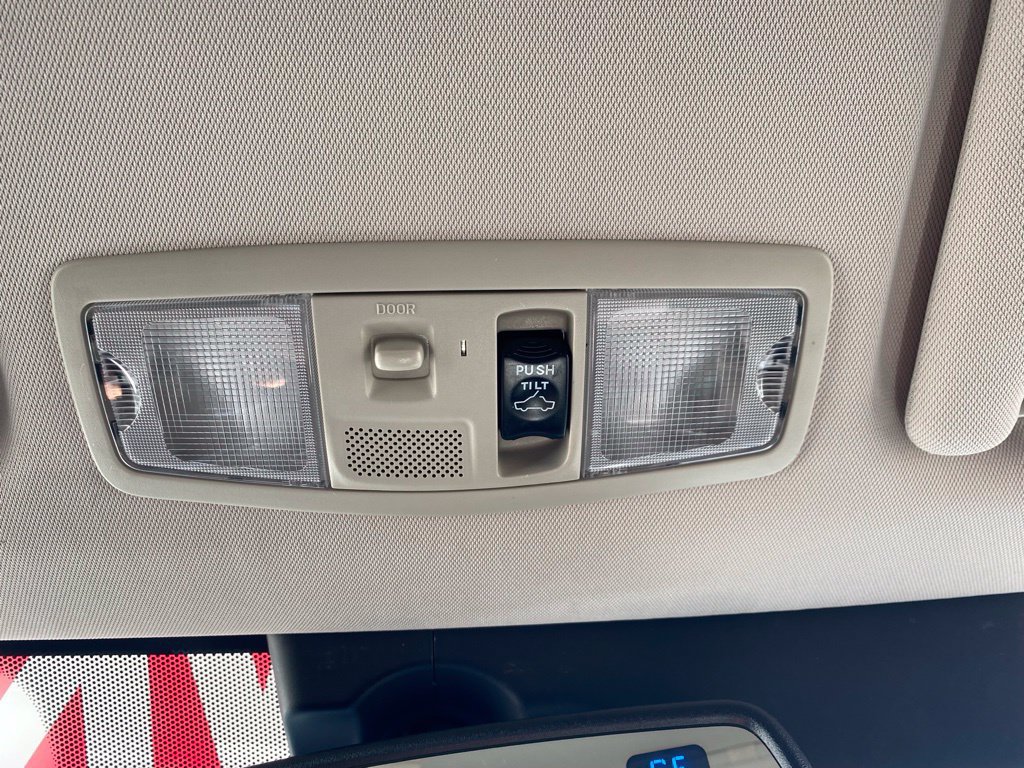 Used 2018 Mitsubishi Outlander GT AWD/4WD image 24