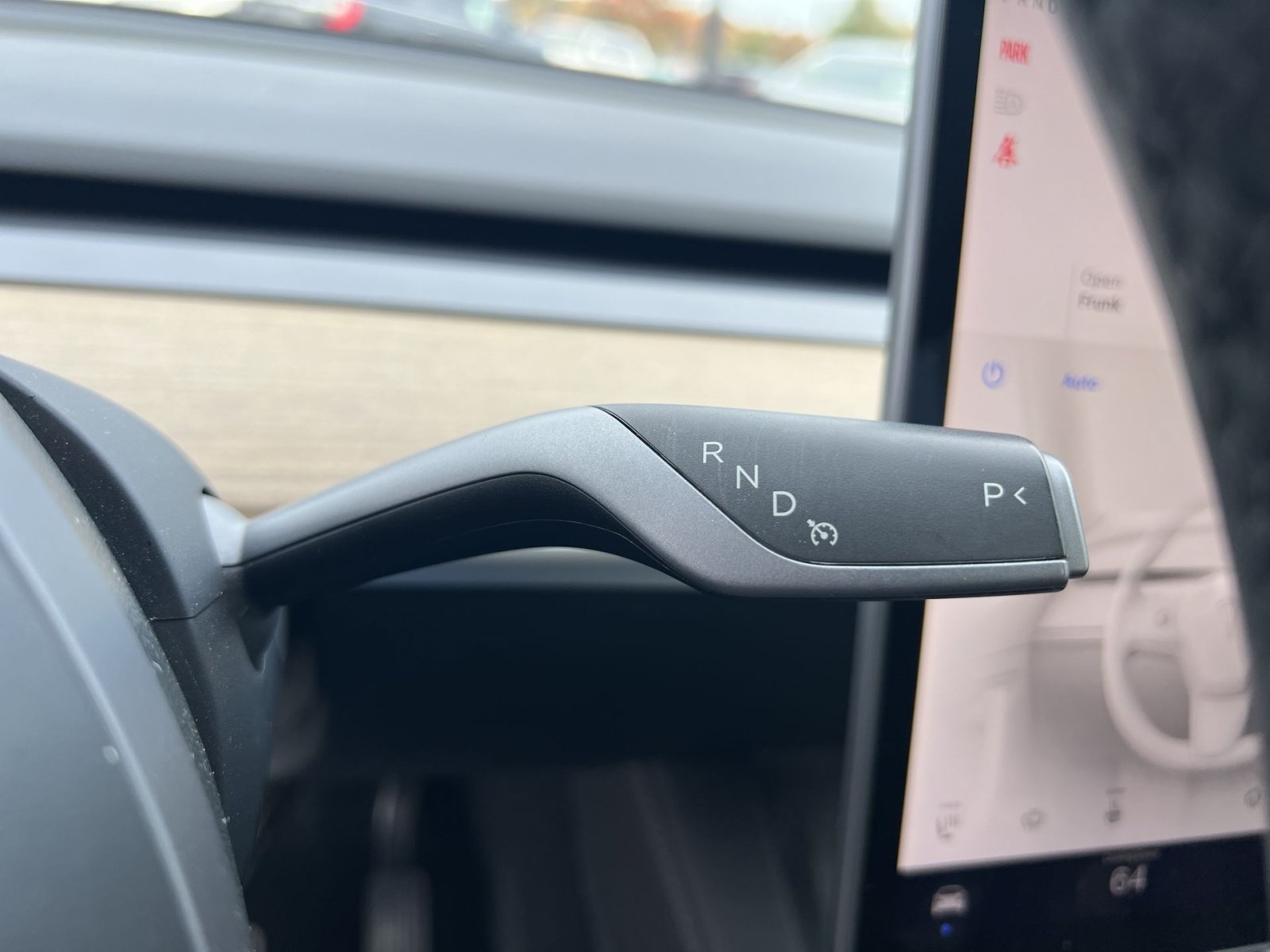 Used 2023 Tesla Model Y Long Range AWD/4WD image 23