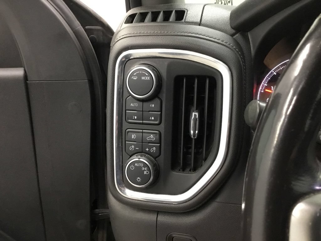 Used 2021 Chevrolet Silverado 1500 RST AWD/4WD image 11