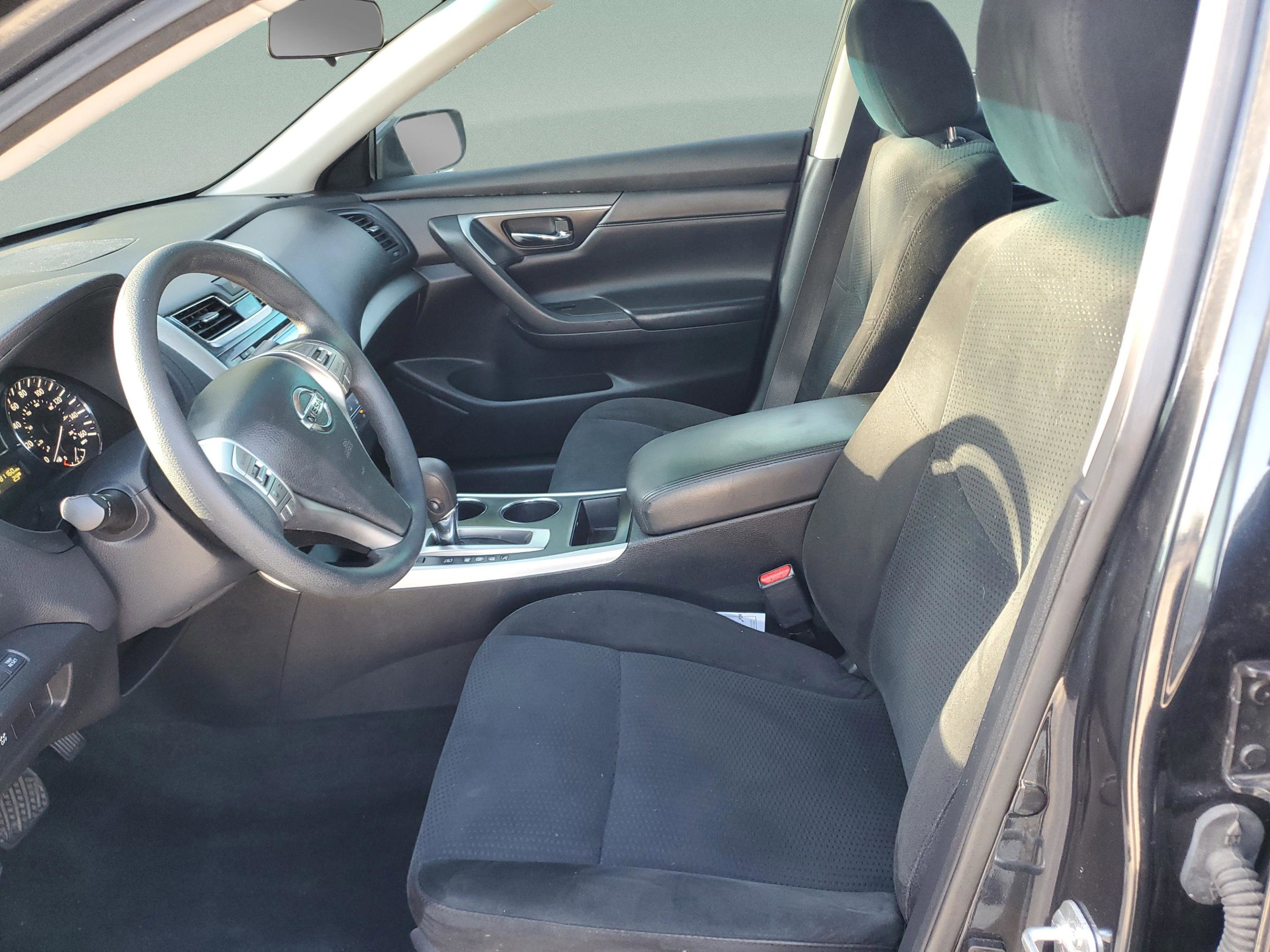 Used 2015 Nissan Altima 2.5 S w/ Special Edition Package FWD image 16