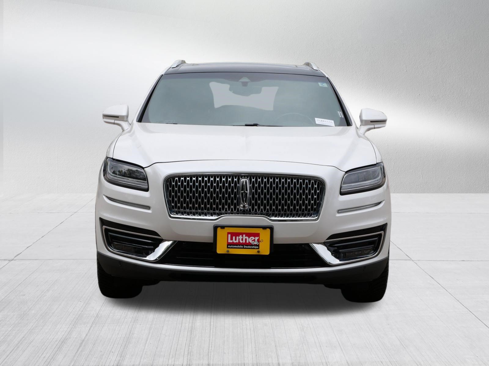 Used 2019 Lincoln Nautilus Reserve AWD/4WD image 2