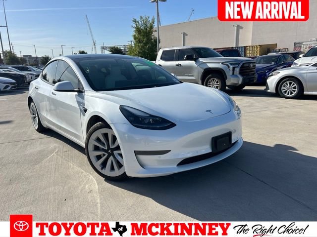 Used 2021 Tesla Model 3 Standard Range Plus RWD image 1