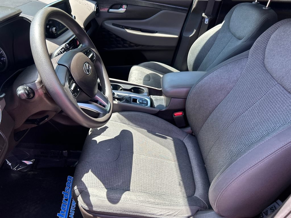 Used 2019 Hyundai Santa Fe SE AWD/4WD image 12