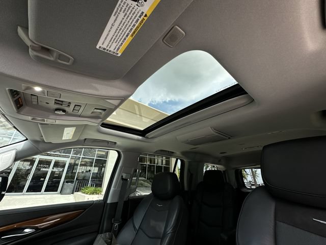 Certified 2020 Cadillac Escalade Premium Luxury RWD image 29