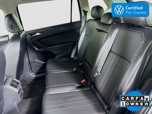 Certified 2022 Volkswagen Tiguan SE w/ Panoramic Sunroof Package image 25