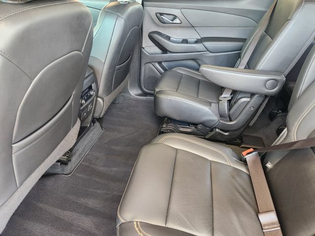 Used 2021 Chevrolet Traverse RS FWD image 29