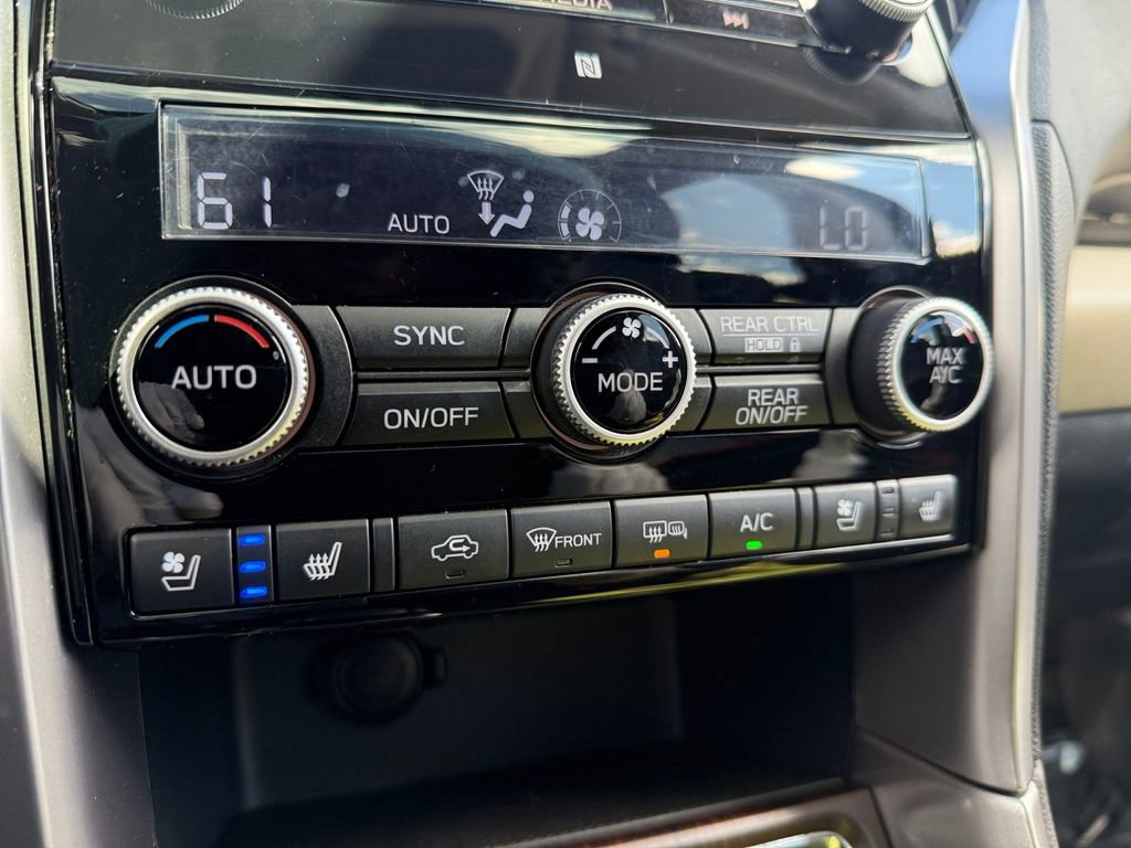 Used 2021 Subaru Ascent Touring image 22