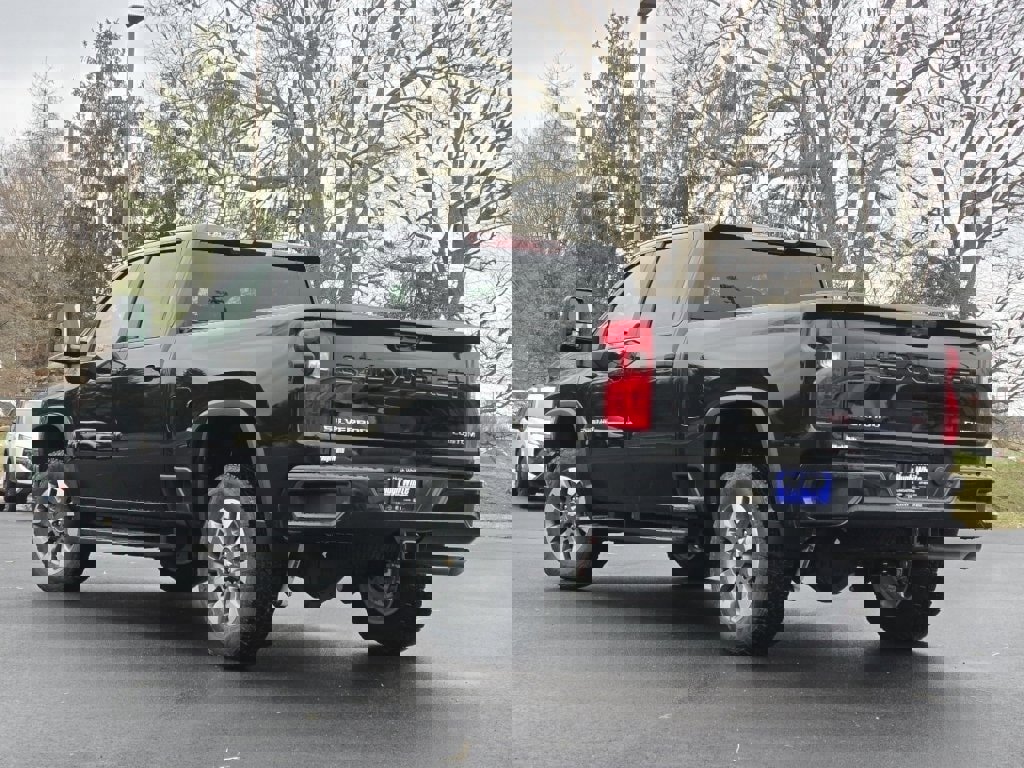 New 2026 Chevrolet Silverado 2500 Custom w/ Custom Convenience Package image 8