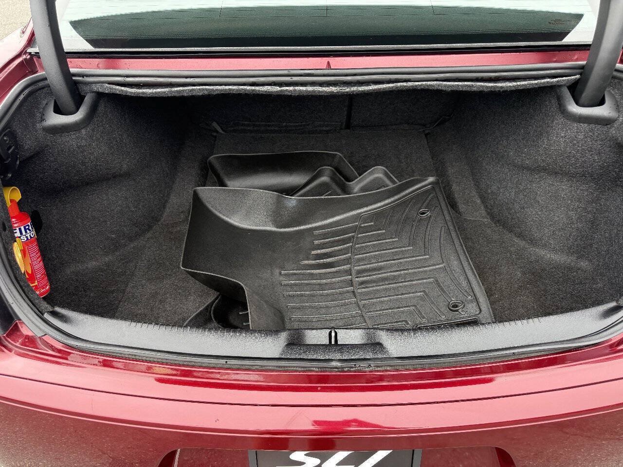 Used 2021 Chrysler 300 S RWD image 13