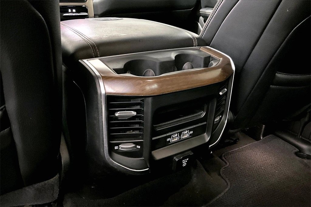 Used 2022 RAM 1500 Laramie image 11