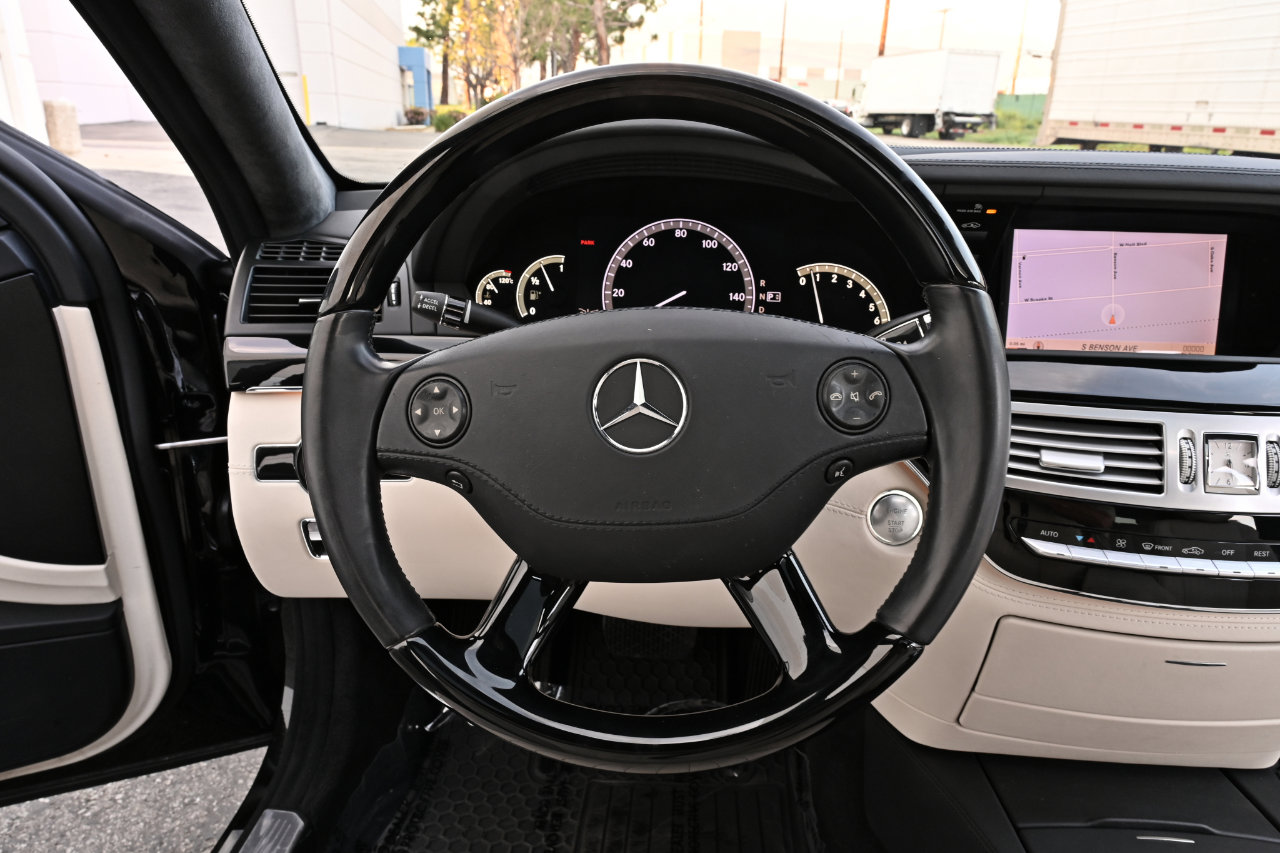 Used 2008 Mercedes-Benz S 550 image 30