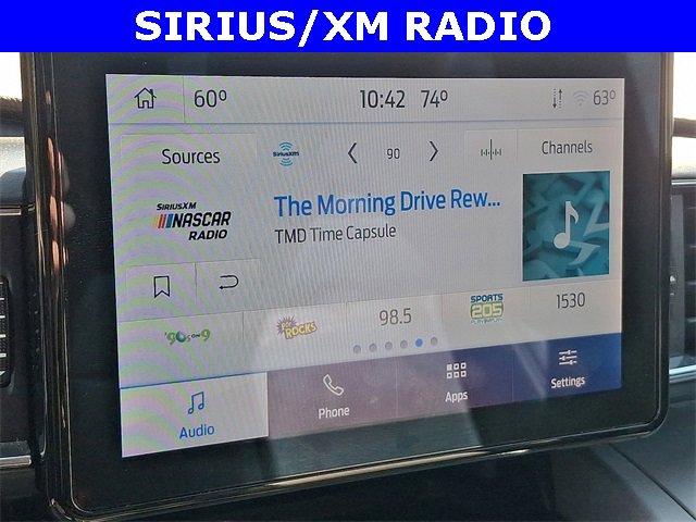 Used 2023 Ford Explorer XLT w/ Equipment Group 202A image 4