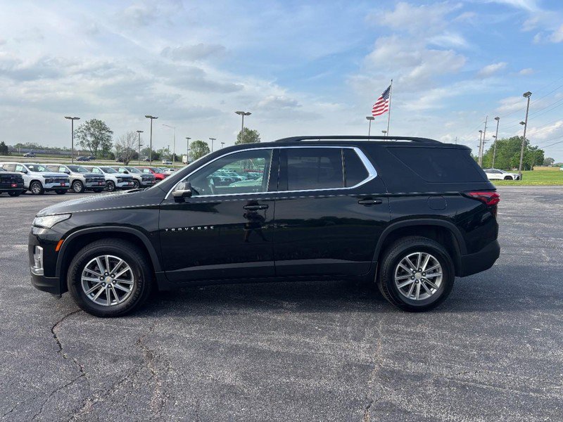 Certified 2023 Chevrolet Traverse LT FWD image 2