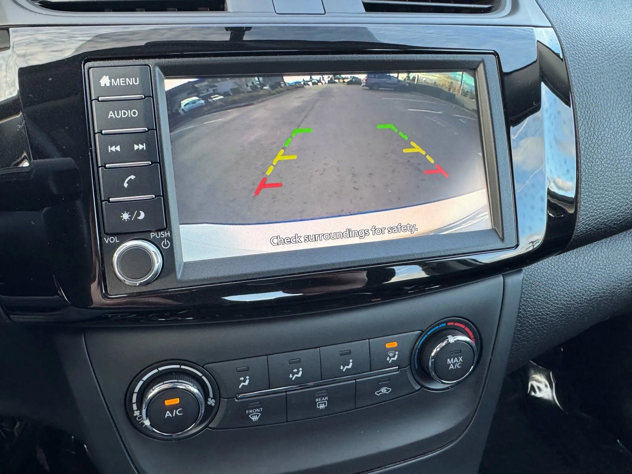 Used 2019 Nissan Sentra S image 37