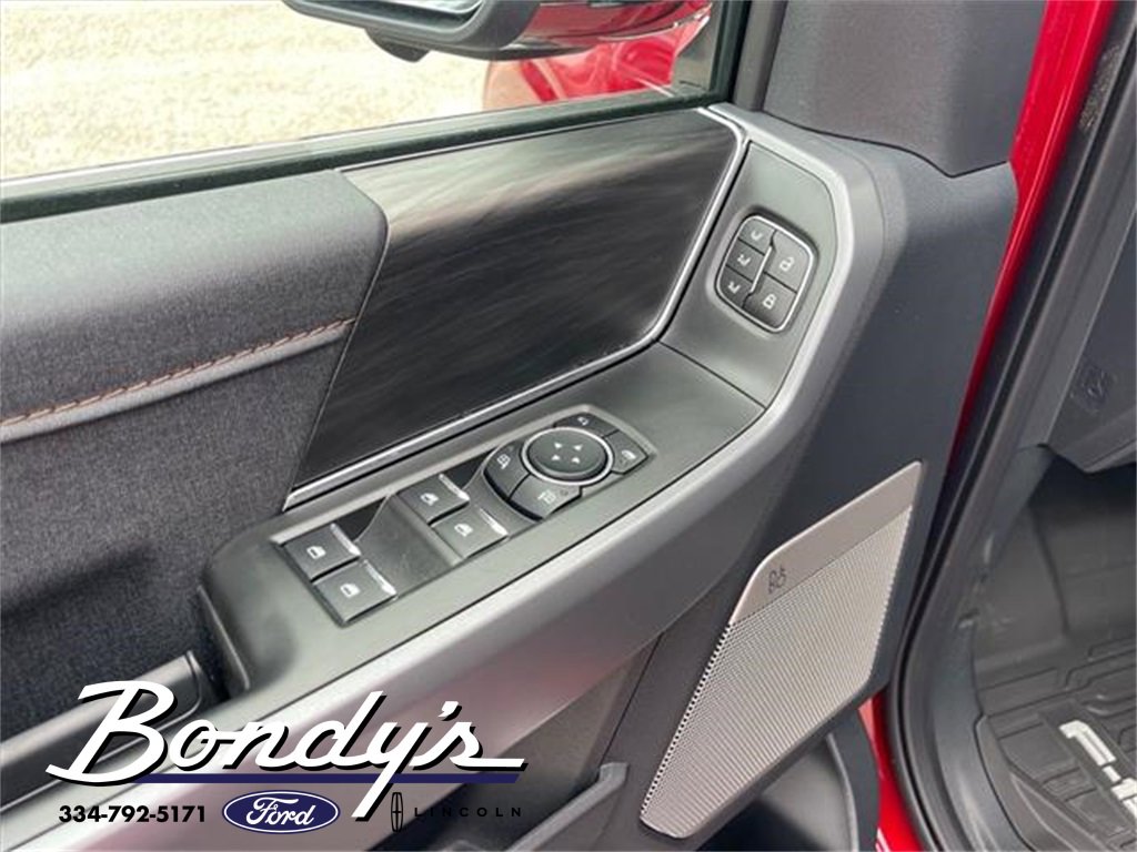 New 2025 Ford F150 Lariat w/ Equipment Group 502A High image 5