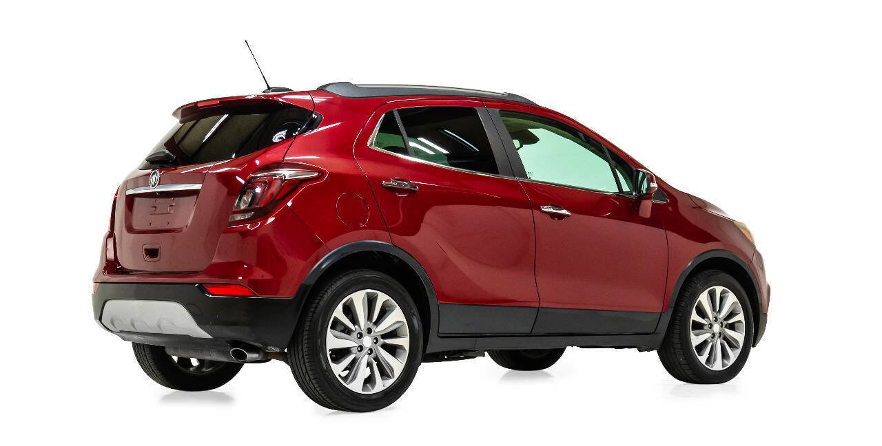 Used 2018 Buick Encore Preferred image 3