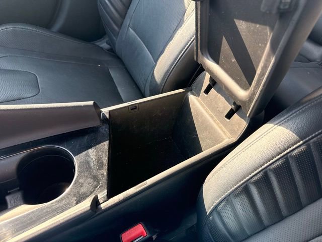 Used 2021 Hyundai Elantra Limited image 33