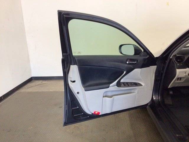 Used 2009 Lexus IS 250 RWD image 14