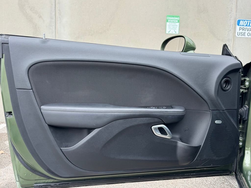 Used 2022 Dodge Challenger SXT w/ Blacktop Package image 11