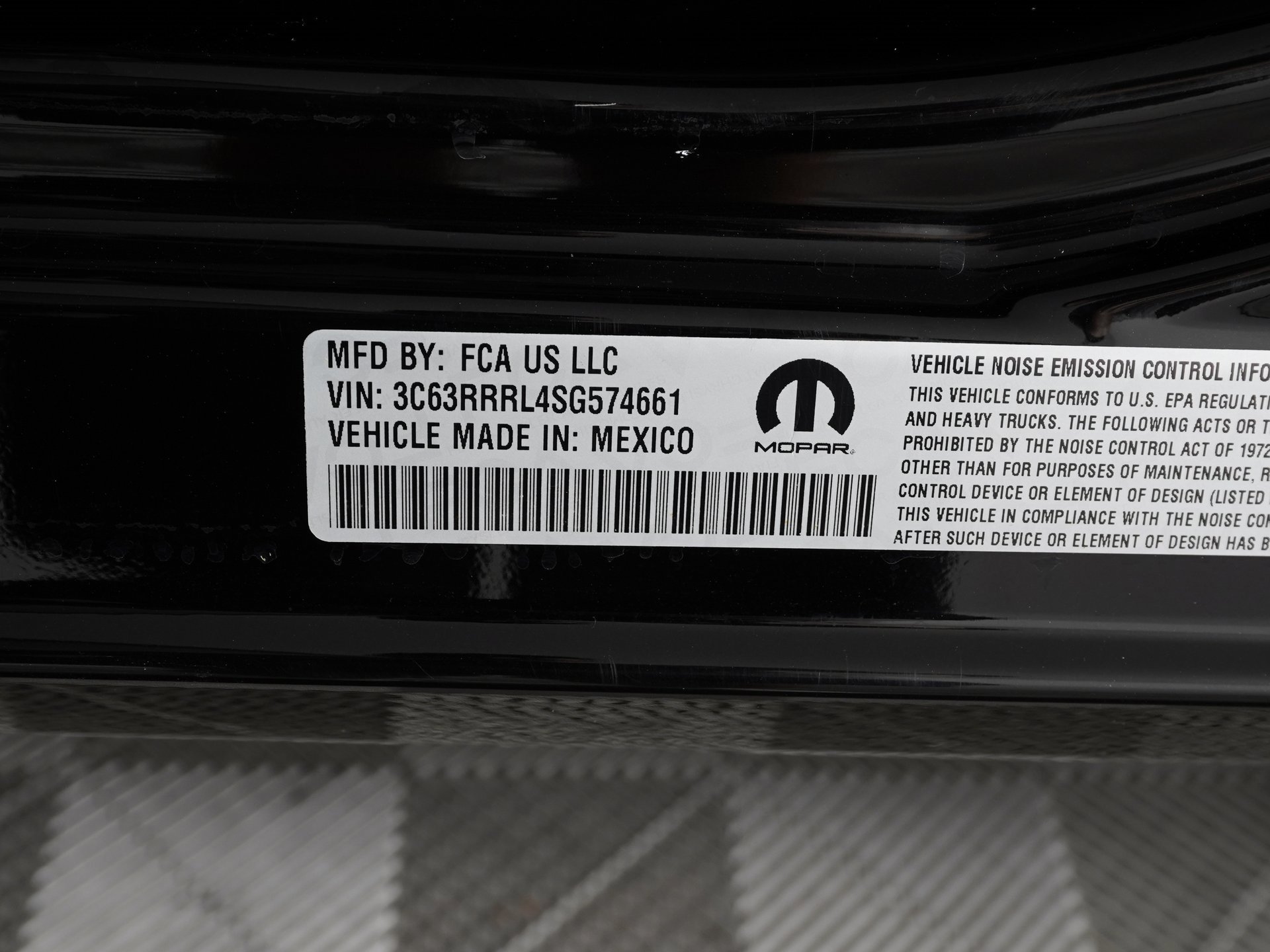 Used 2025 RAM 3500 Limited image 39