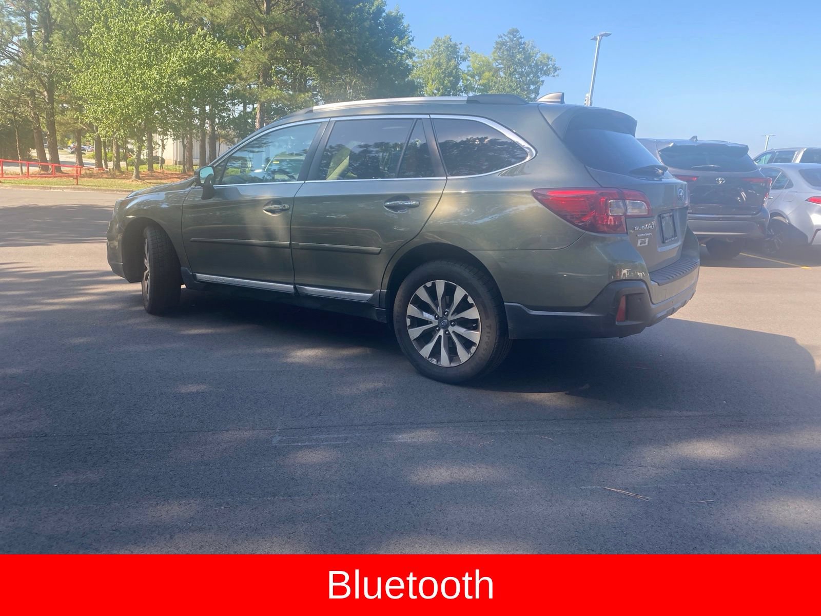 Used 2019 Subaru Outback 3.6R Touring AWD/4WD image 10