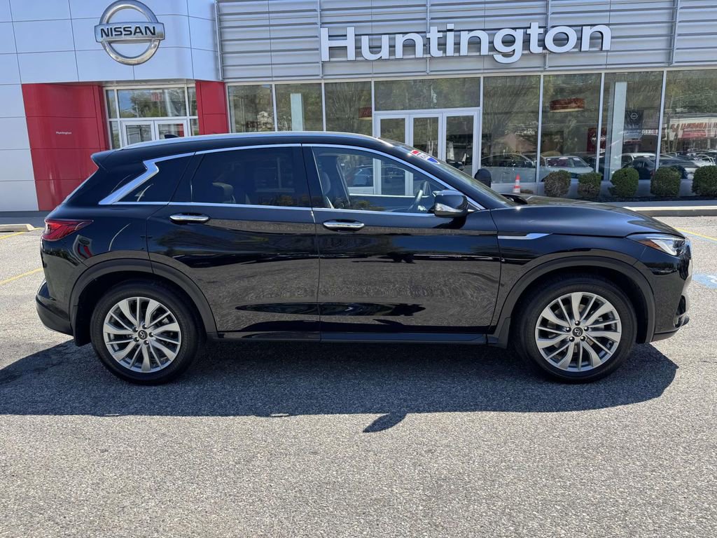 Used 2023 INFINITI QX50 Luxe AWD/4WD image 7