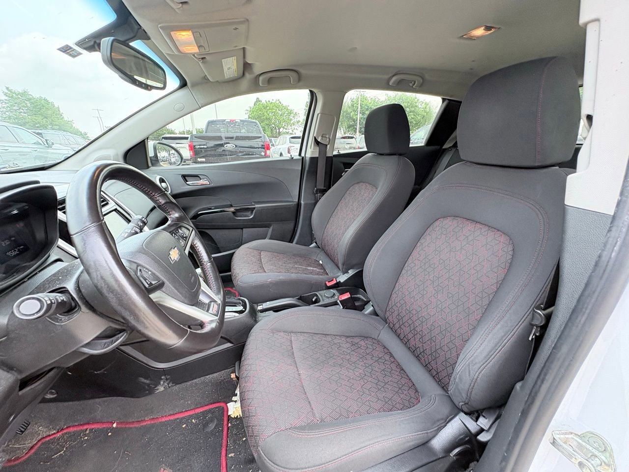 Used 2017 Chevrolet Sonic LT FWD image 6