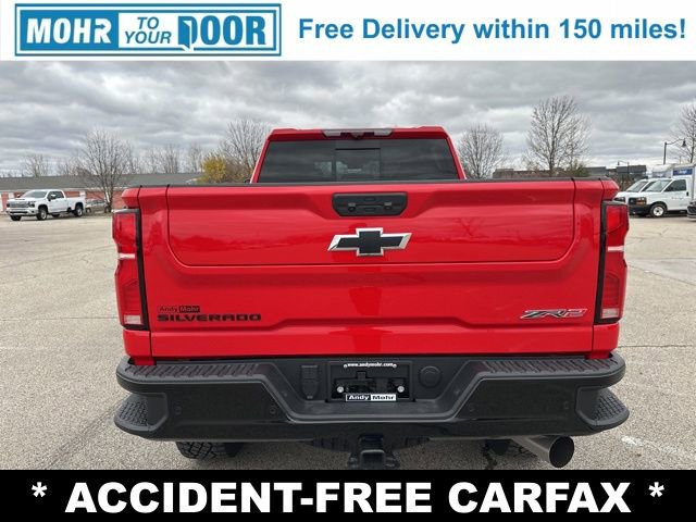 Used 2025 Chevrolet Silverado 2500 ZR2 w/ Technology Package image 6