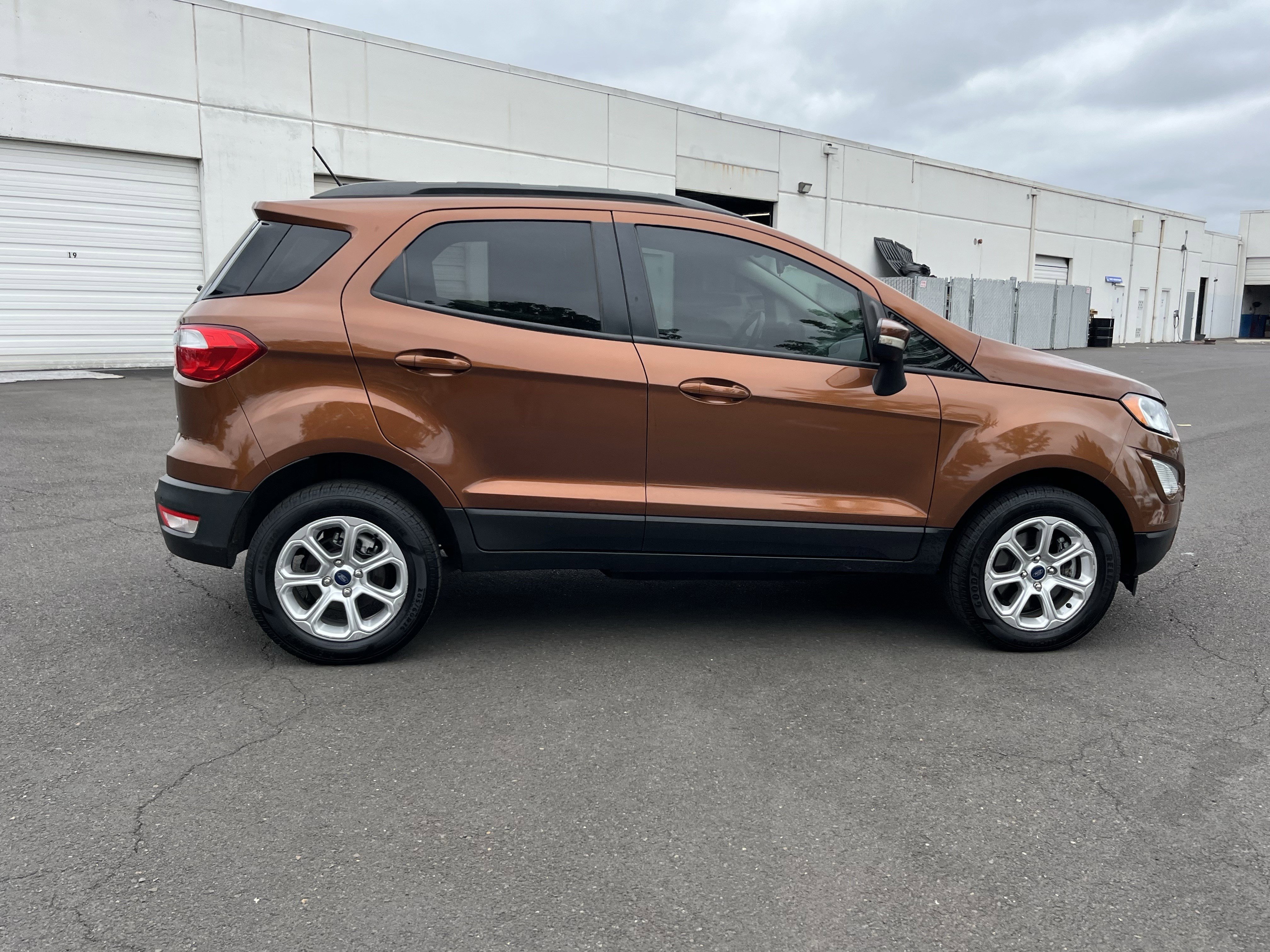 Used 2020 Ford EcoSport SE AWD/4WD image 6
