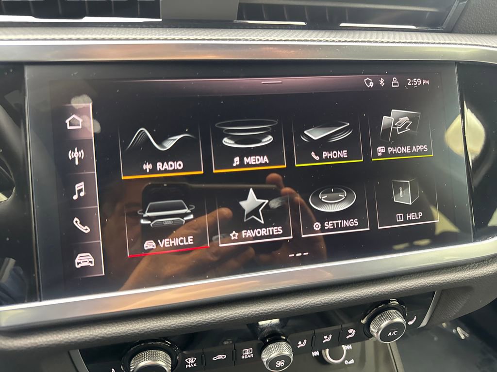 Used 2024 Audi Q3 2.0T Premium Plus w/ Premium Plus Package image 63