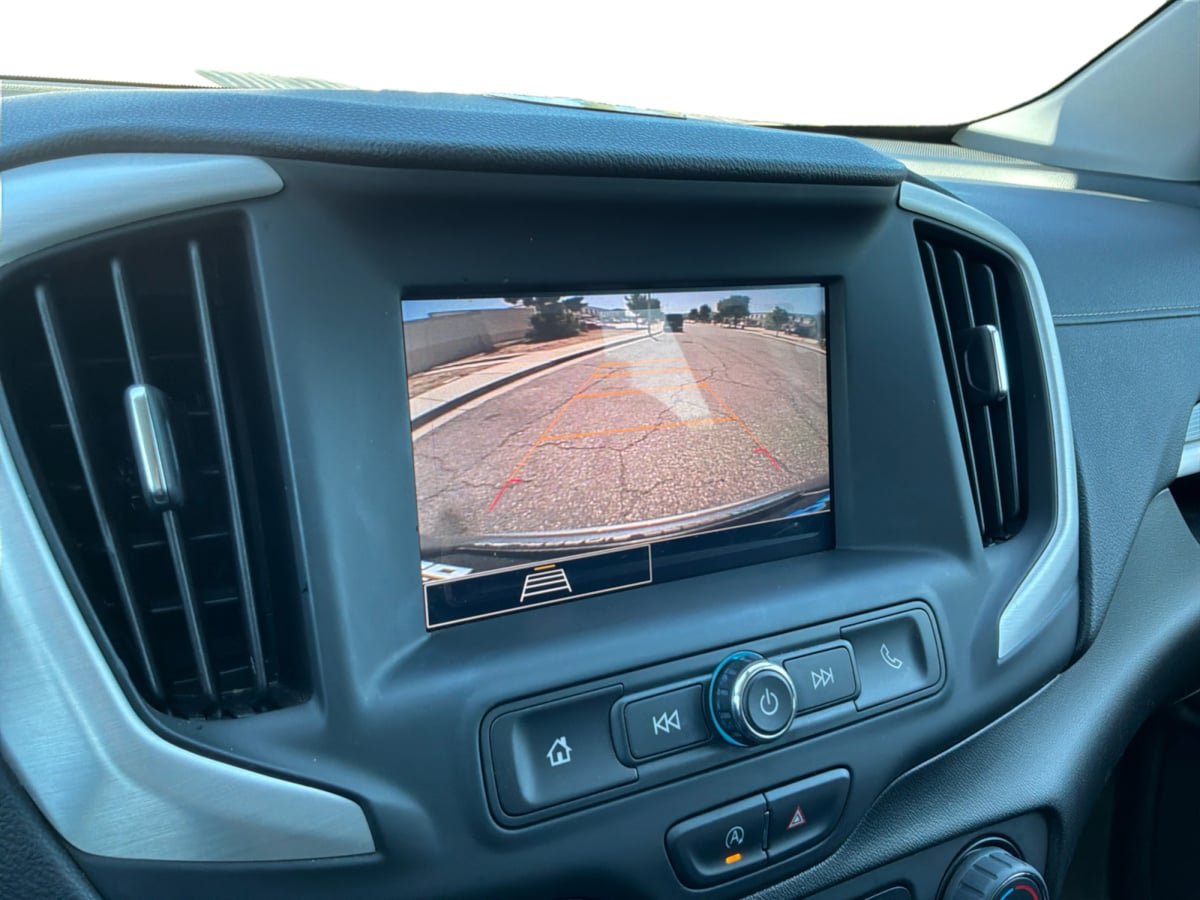 Used 2023 GMC Terrain SLE FWD image 13