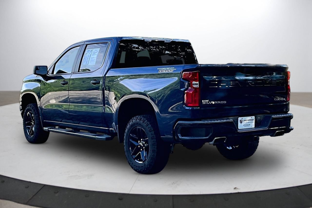 Used 2019 Chevrolet Silverado 1500 Custom Trail Boss w/ Custom Convenience Package AWD/4WD image 6