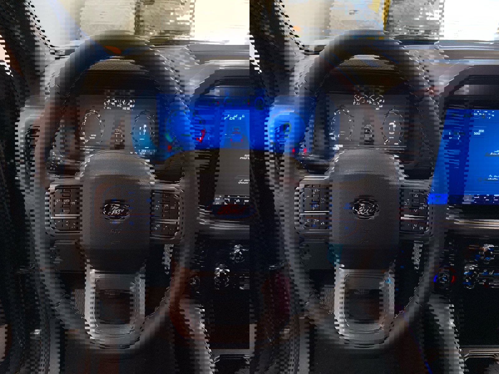 New 2026 Ford F150 XLT w/ FX4 Off-Road Package image 18