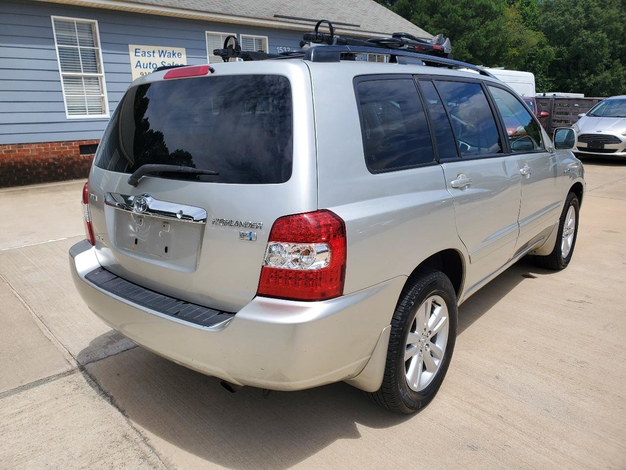Used 2006 Toyota Highlander Limited AWD/4WD image 9