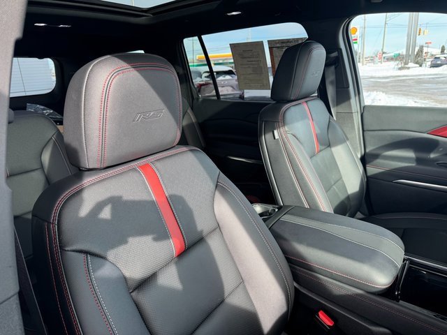Certified 2025 Chevrolet Traverse RS w/ LPO, Floor Liner Package image 38