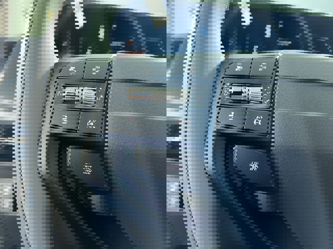 New 2025 Kia EV6 Wind image 18