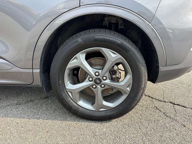 Used 2024 Ford Escape ST-Line AWD/4WD image 9