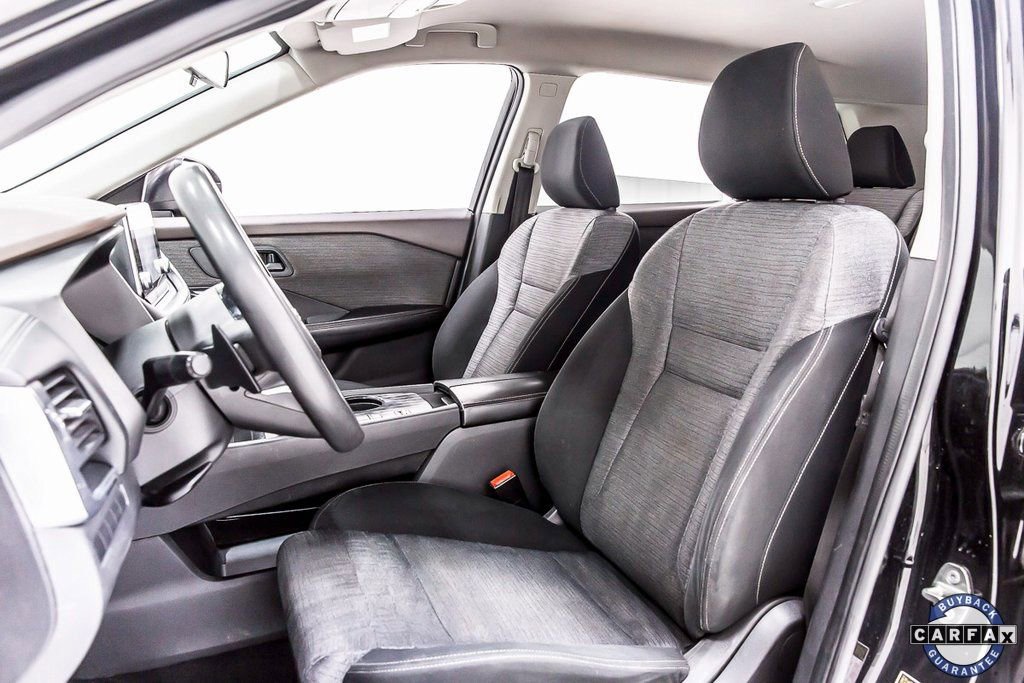 Used 2021 Nissan Rogue S image 27