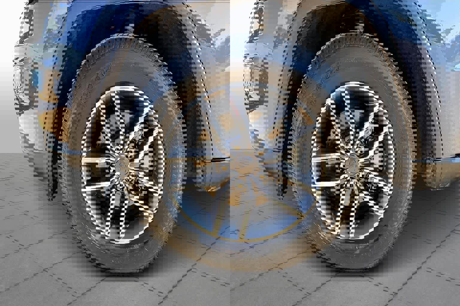 Used 2020 Jeep Grand Cherokee Limited image 11