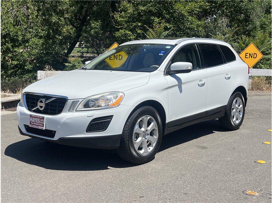 Used 2013 Volvo XC60 3.2 AWD/4WD image 1