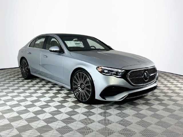 New 2027 Mercedes-Benz E 450 4MATIC Sedan image 1