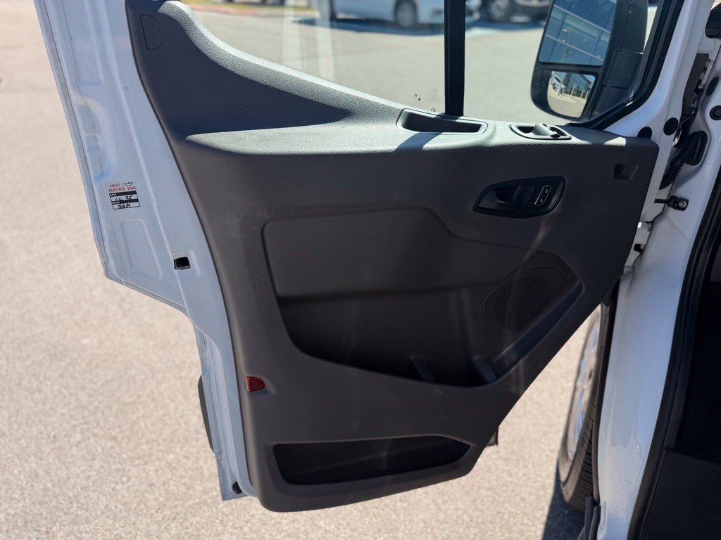 Used 2023 Ford Transit 350 XLT RWD image 21