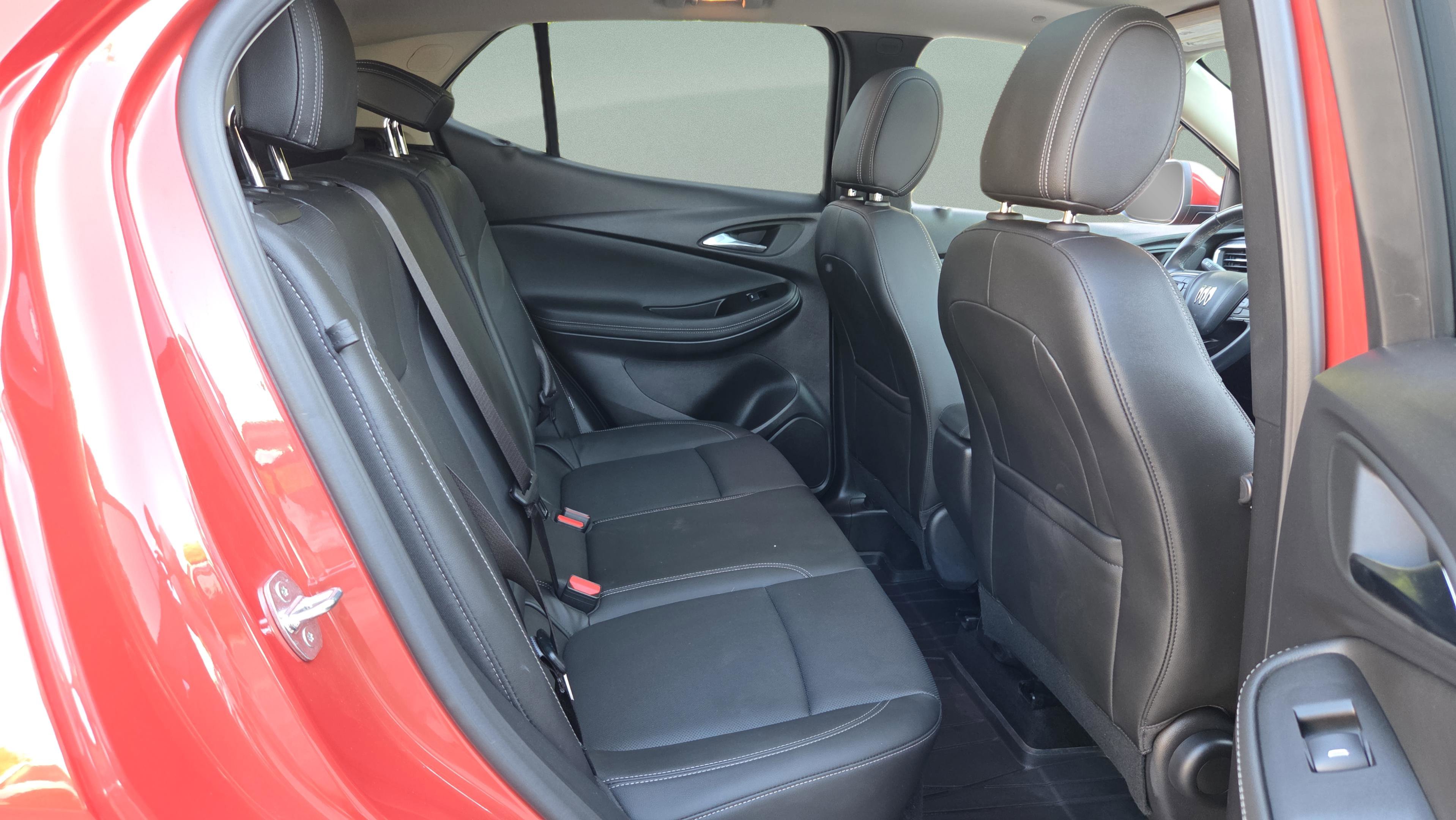 Used 2024 Buick Encore GX Sport Touring w/ Experience Buick Package FWD image 14