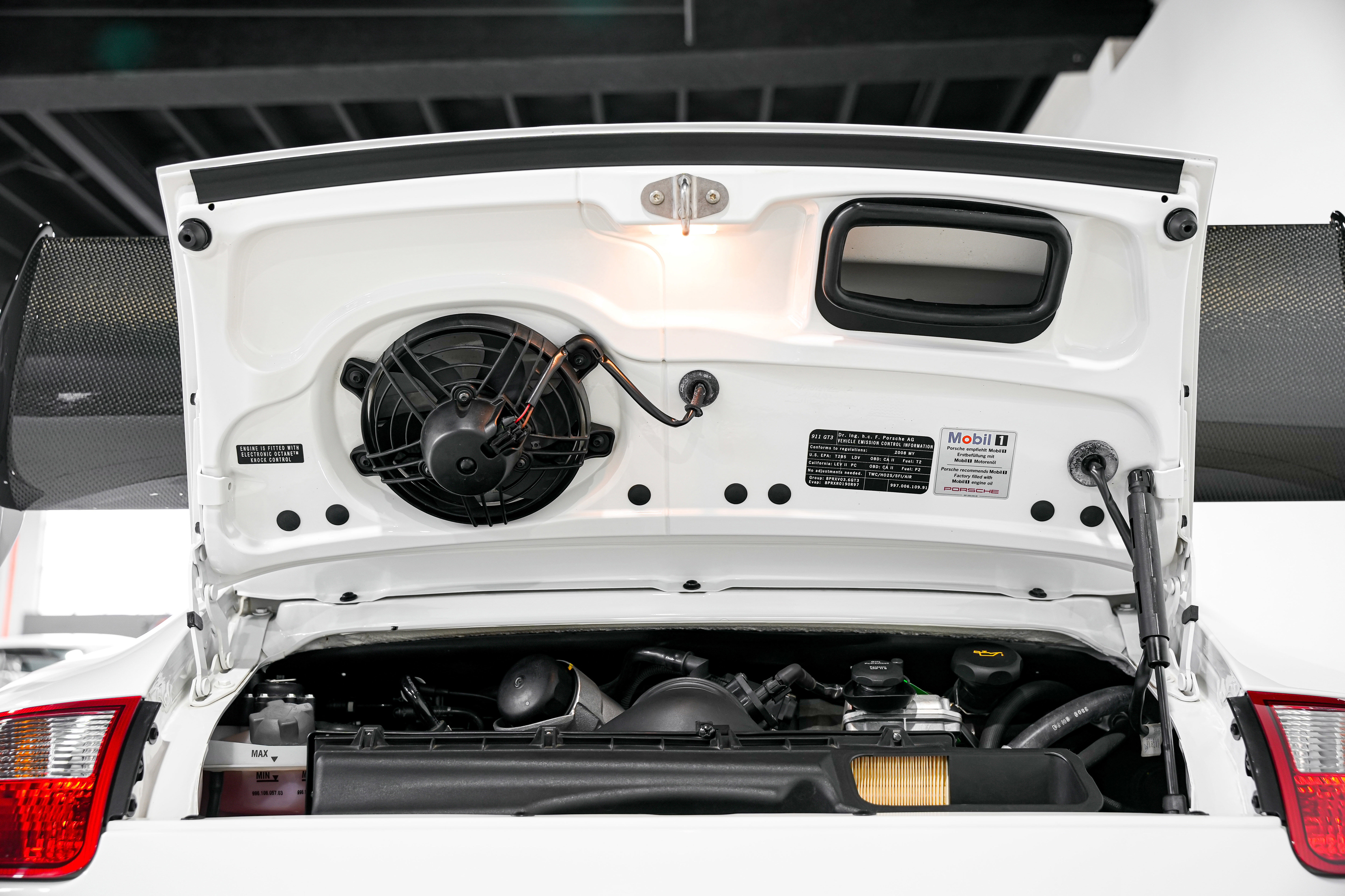 Used 2008 Porsche 911 GT3 RS image 47