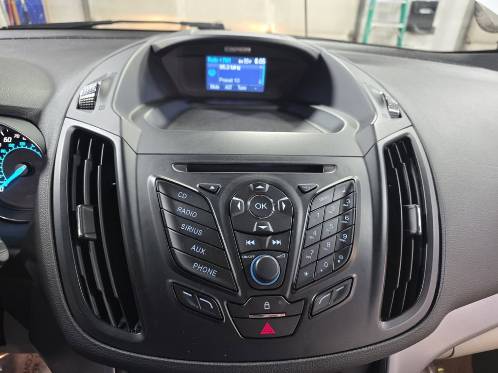 Used 2013 Ford Escape SE image 19